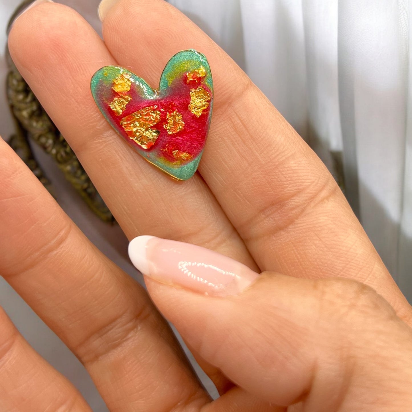 Mini pearly hearts