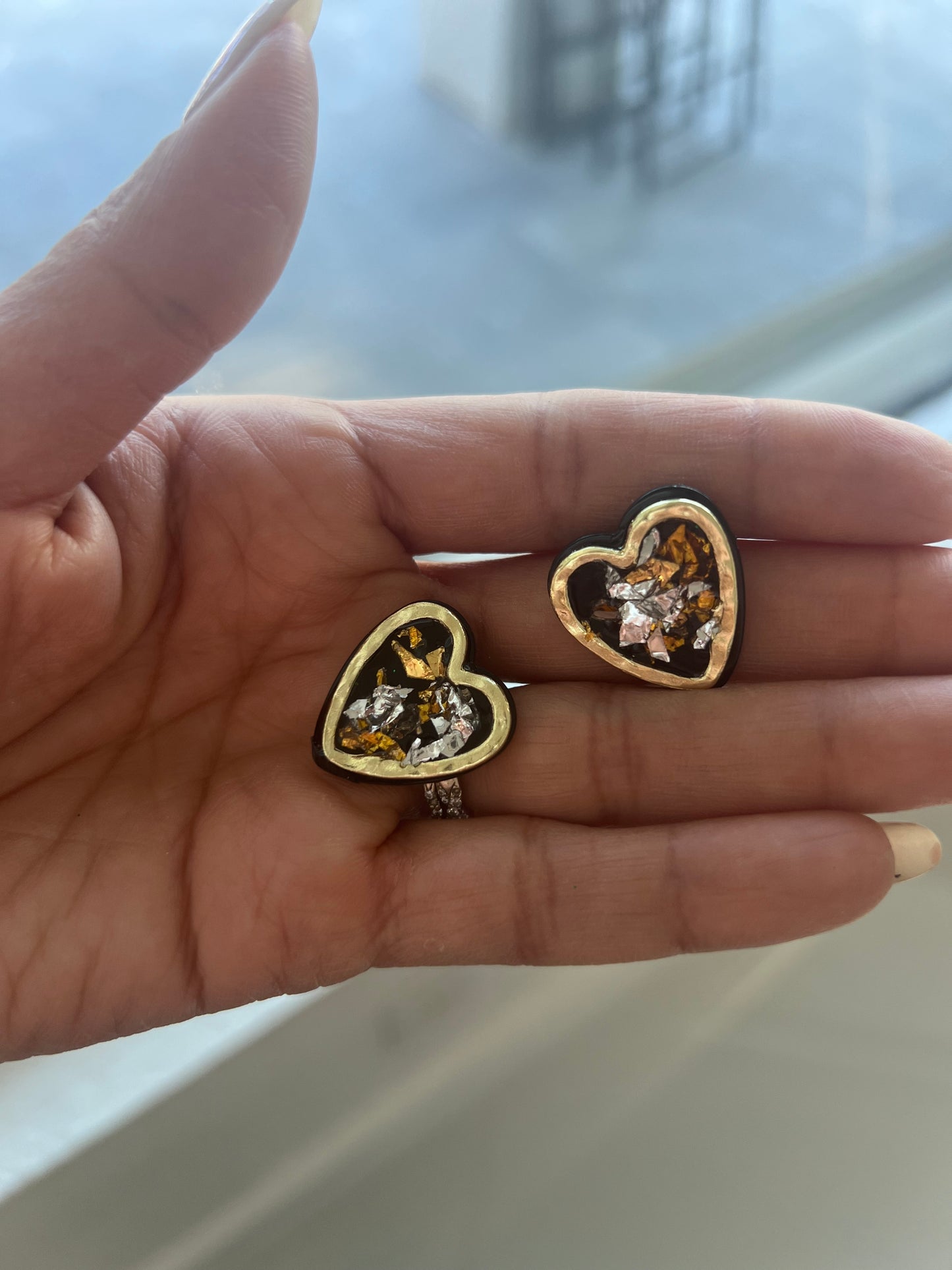 Small but sparkly
