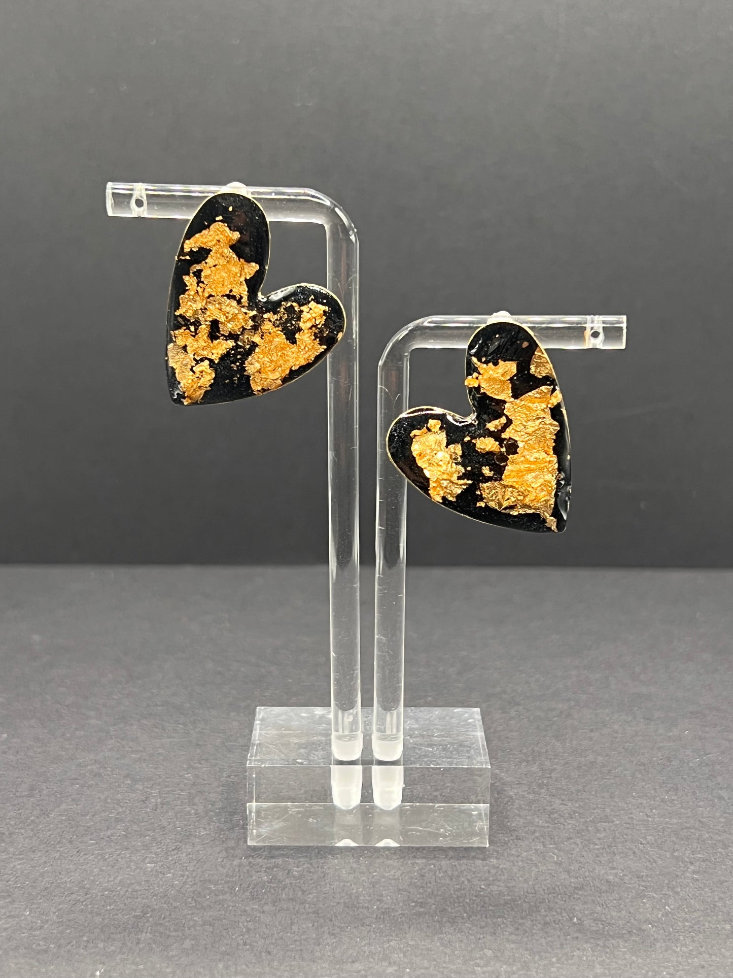 Black gold hearts