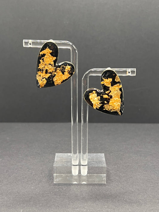 Black gold hearts